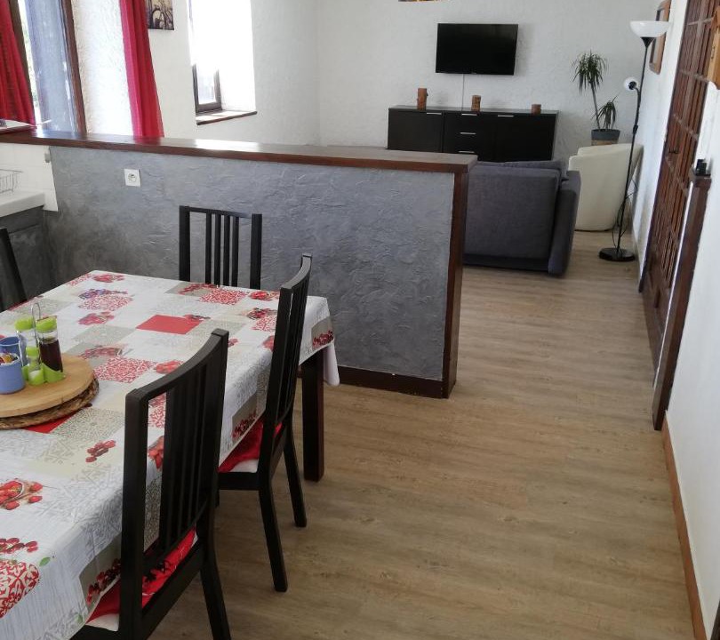 Photo of Livingroom in Prondines