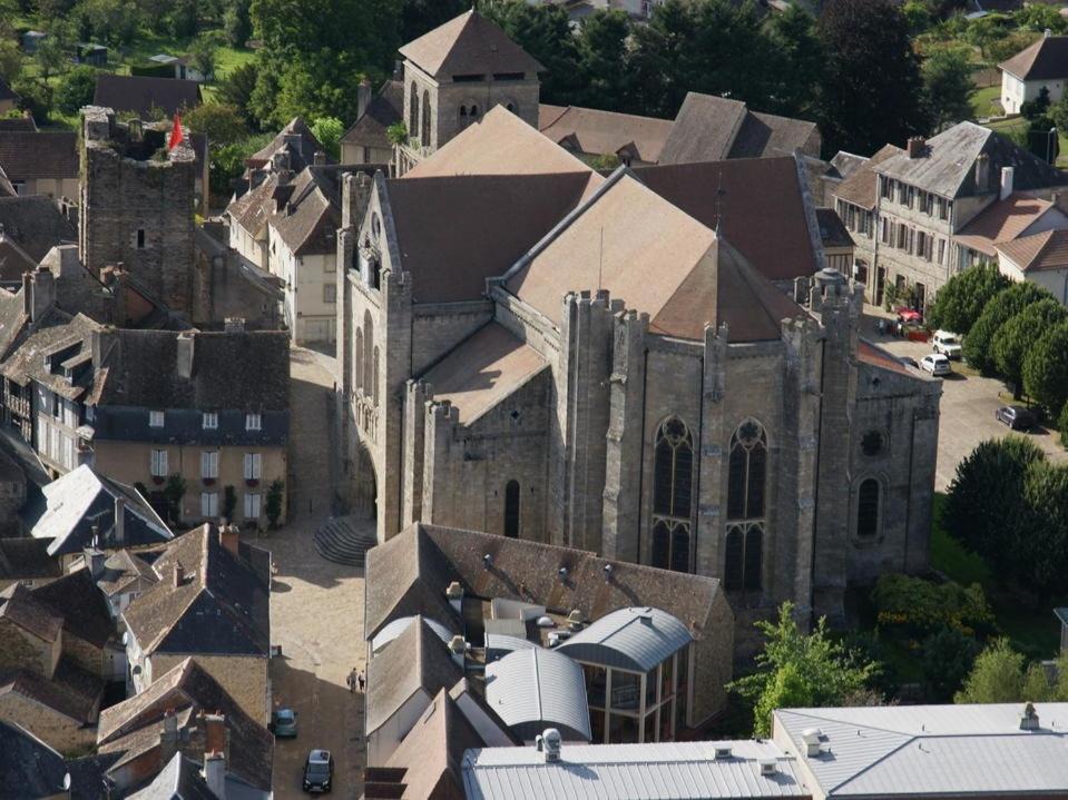 Photo of Buildings in Saint-Yrieix-la-Perche