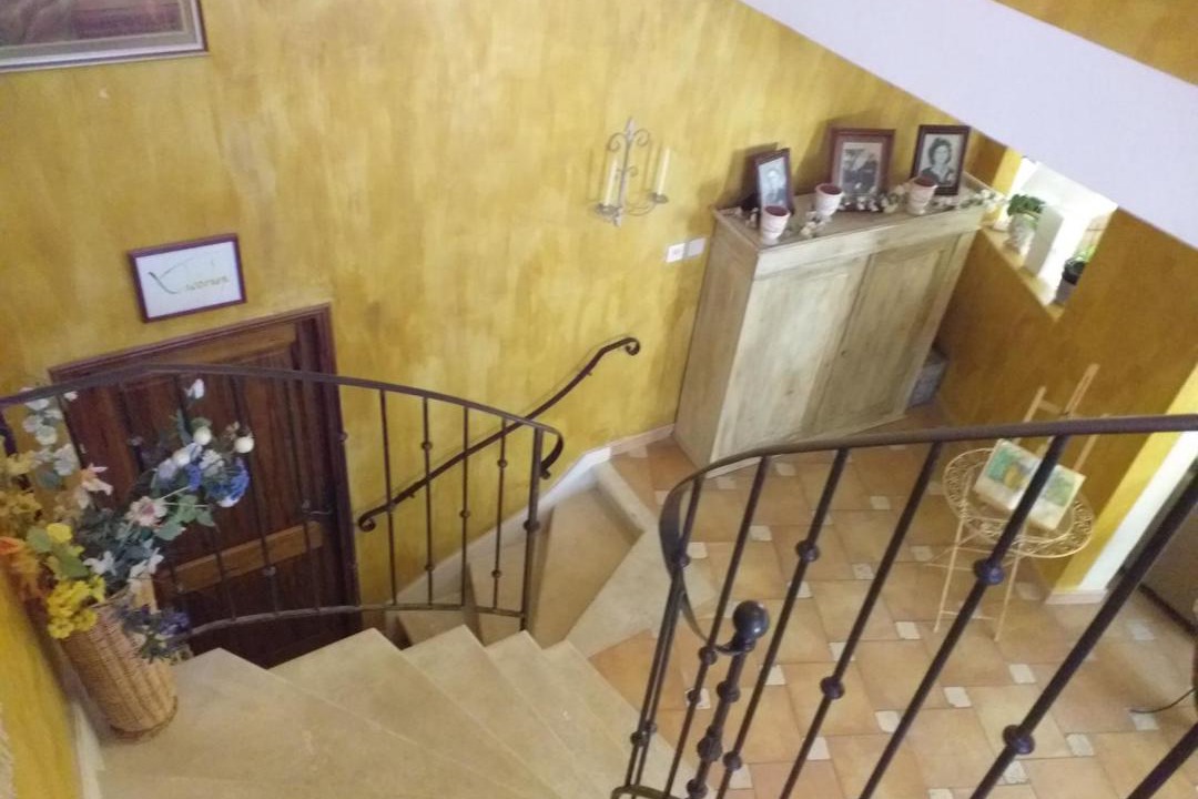 Photo of Others in Visan