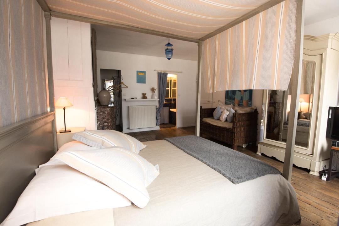 Photo of Bedroom in Pontivy