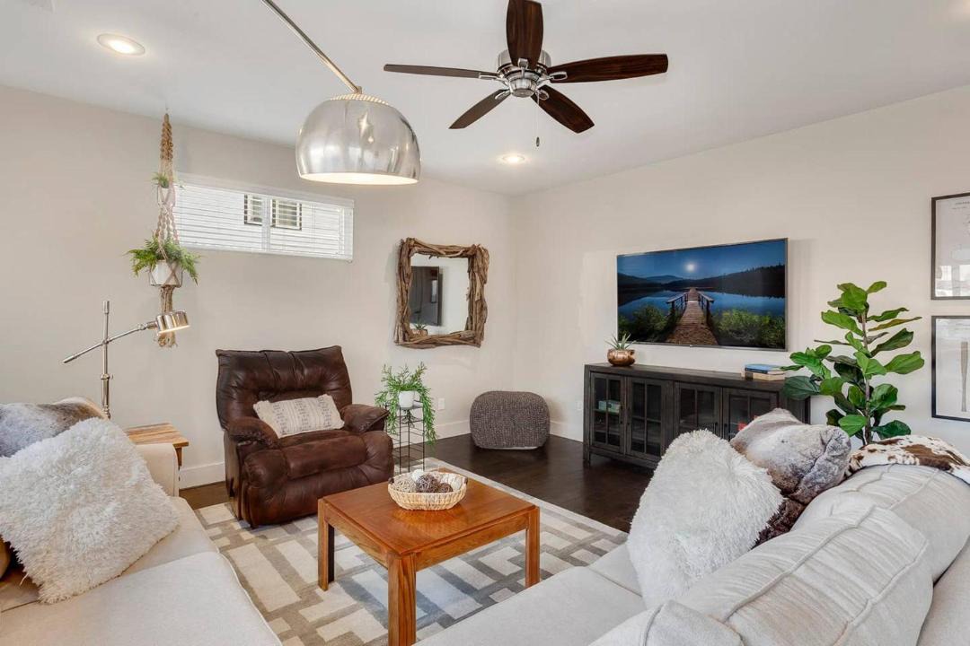 Photo of Livingroom in Fayetteville