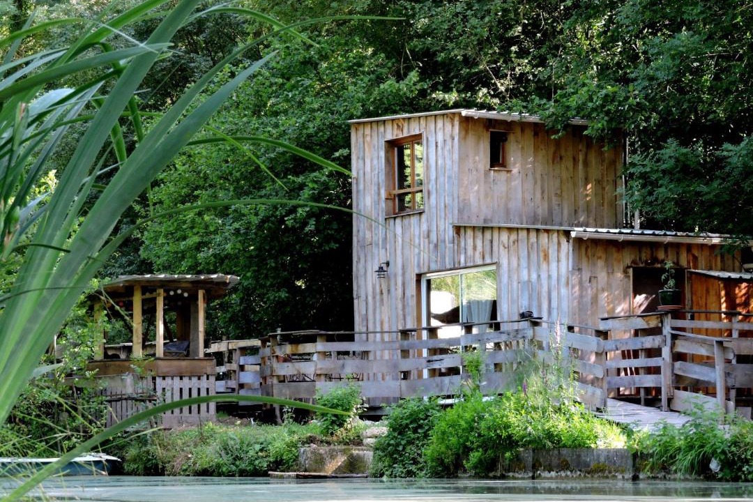 Photo of Others in Connigis