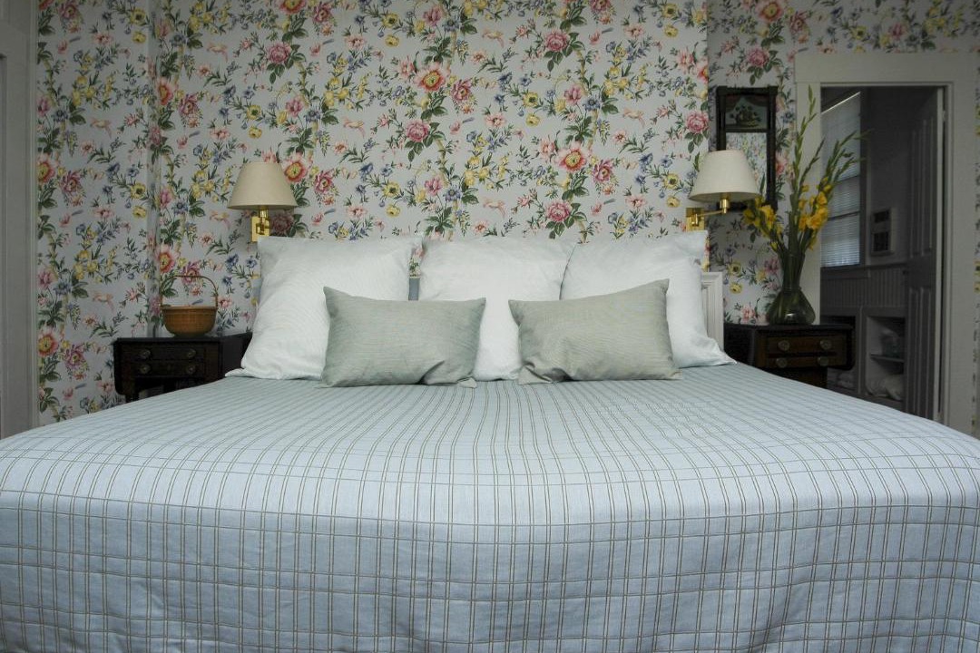 Photo of Others in Nantucket Town