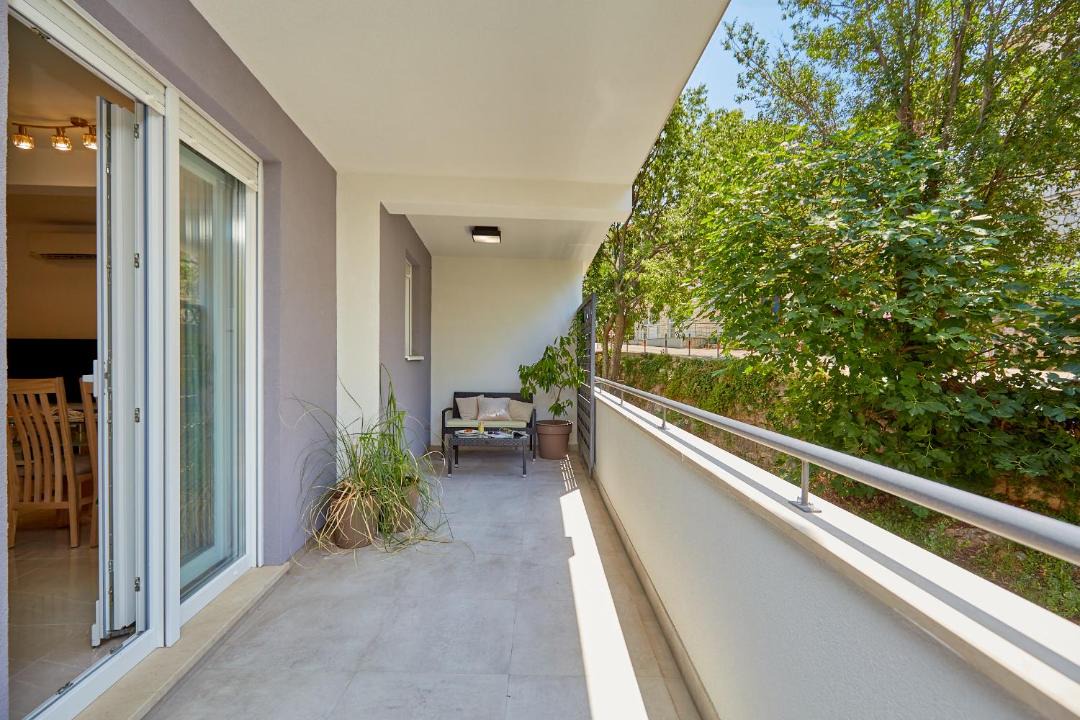 Photo of Patio Balcony in Montovjerna