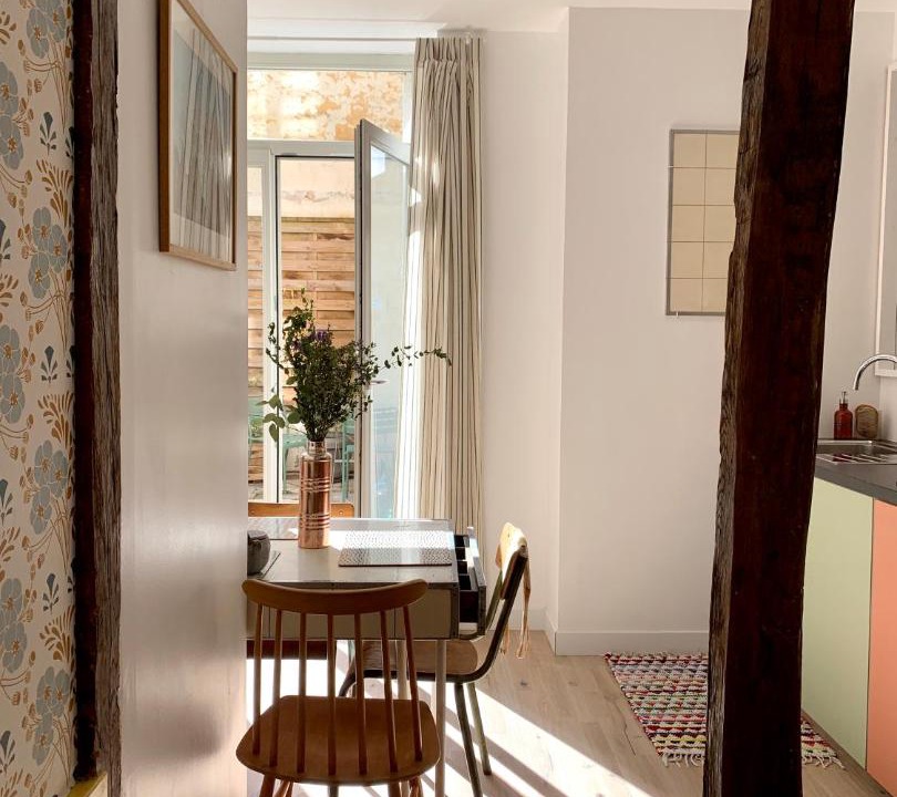 Photo of Livingroom in Charleville-Mezieres