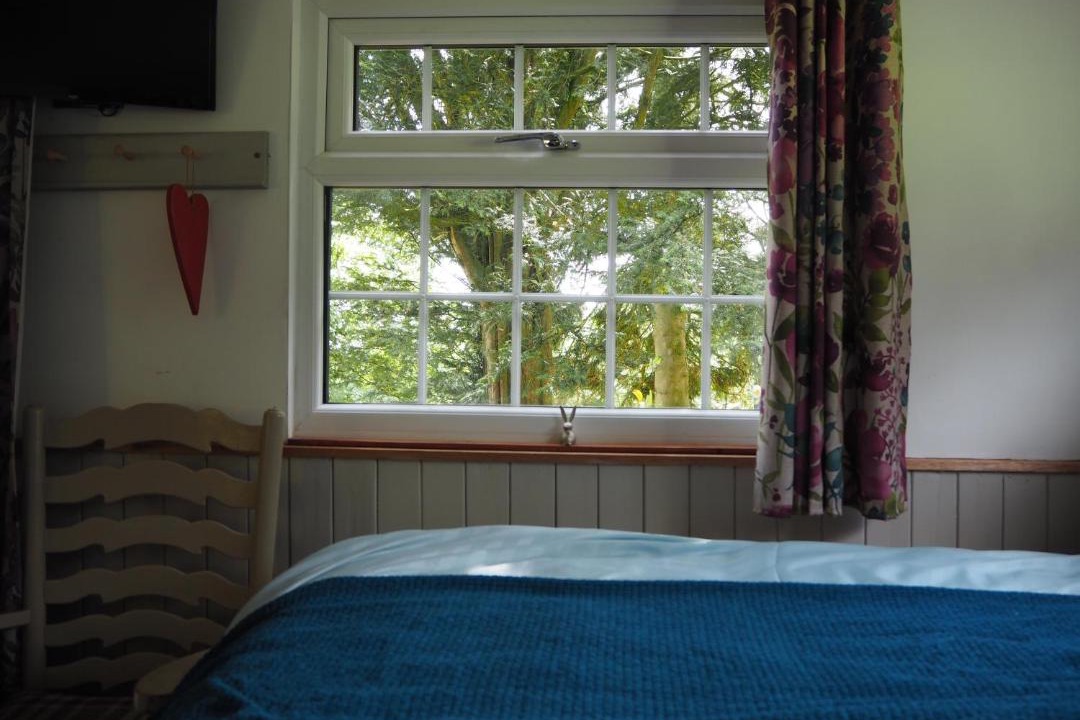 Photo of Others in Ipstones