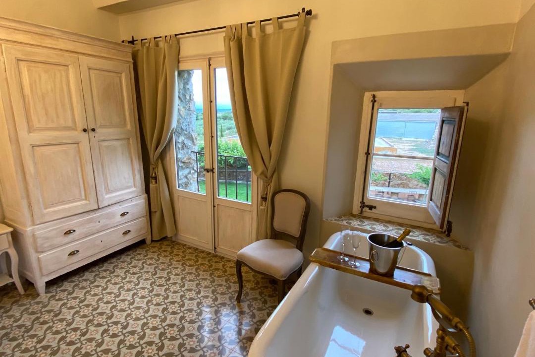 Photo of Bathroom in Pau