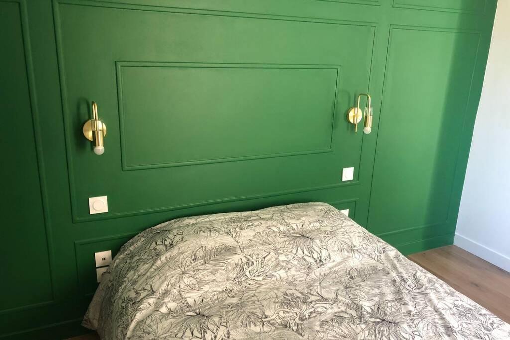 Photo of Bedroom in 3rd Arrondissement