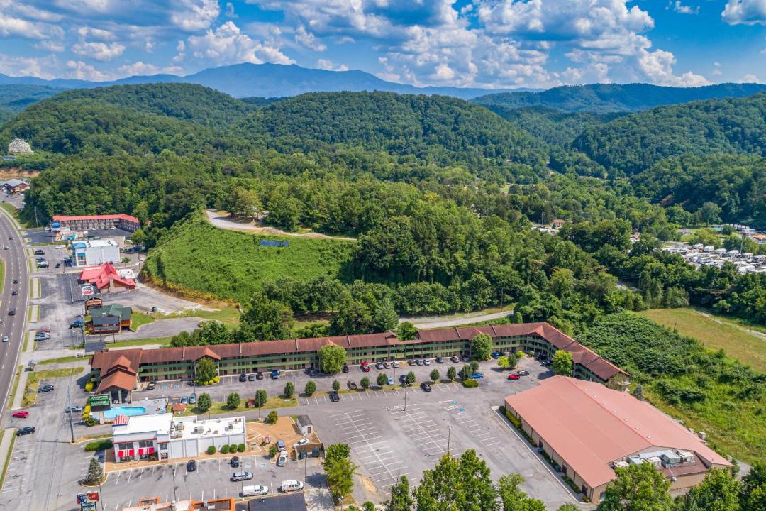 Photo of Others in Pigeon Forge