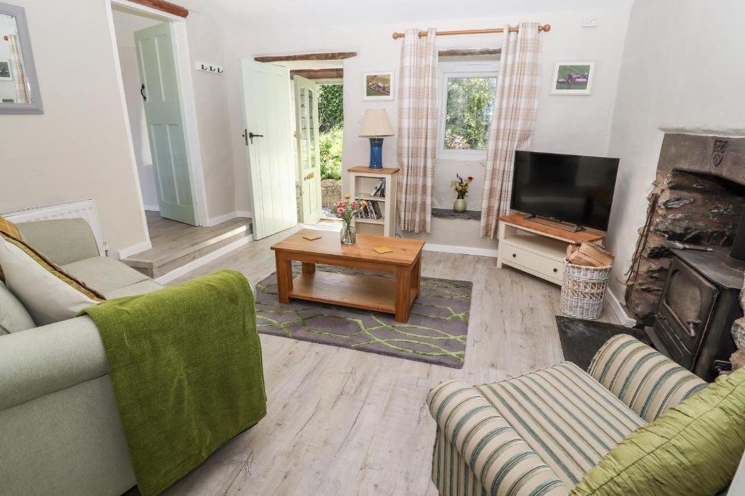 Photo of Others in Llanelidan