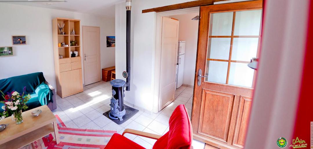 Photo of Others in Joyeux