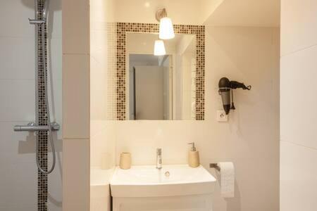 Photo of Bathroom in Fontainebleau