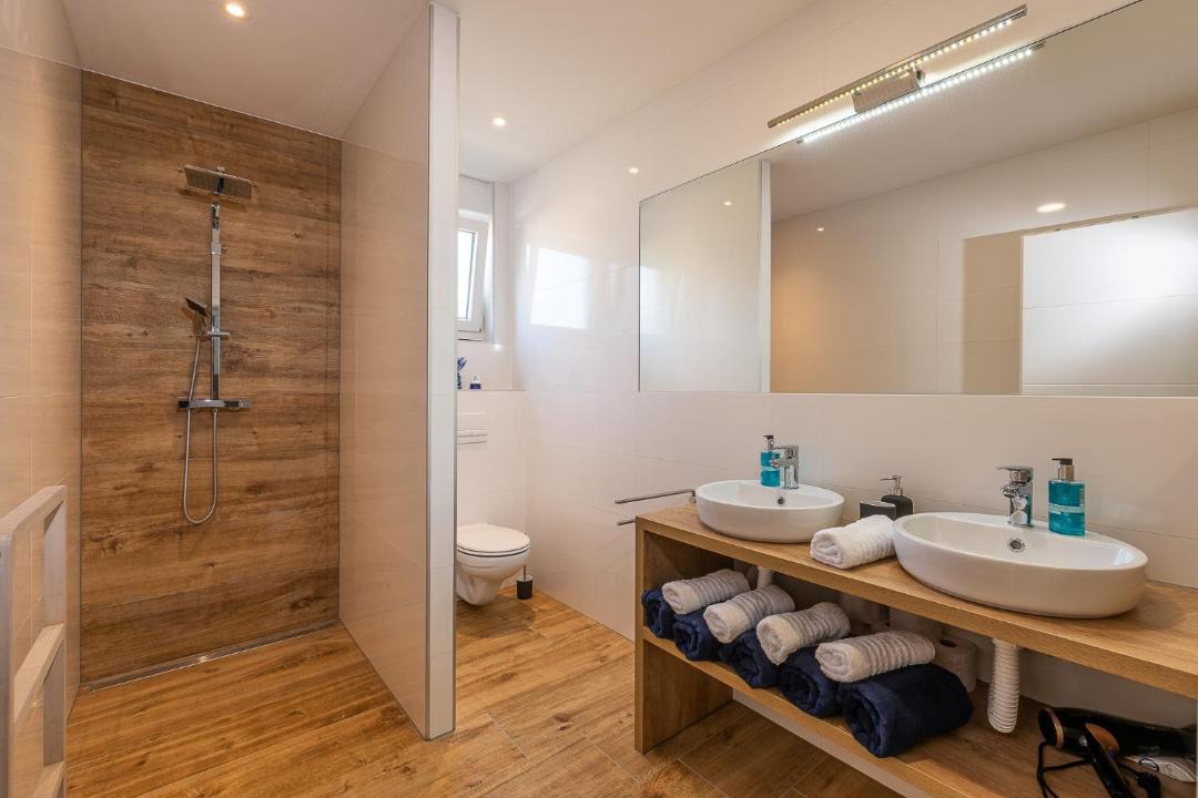 Photo of Bathroom in Murine