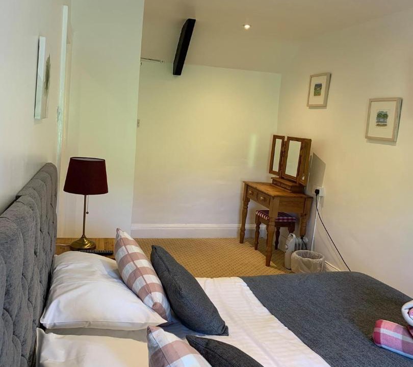 Photo of Others in Rickford