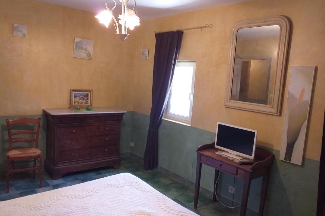 Photo of Others in Visan