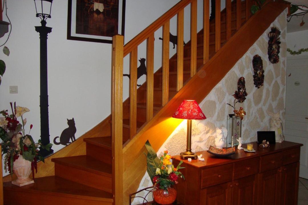 Photo of Livingroom in Presles-et-Thierny