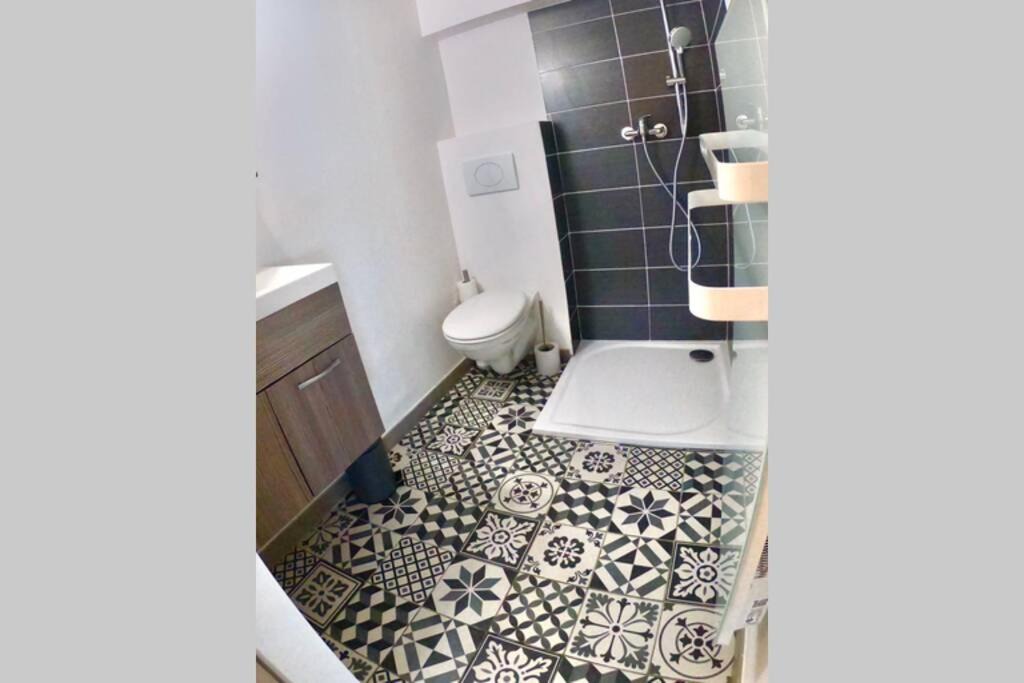 Photo of Others in Gap