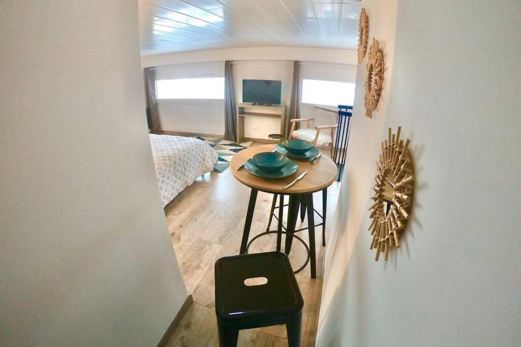 Photo of Livingroom in Gap