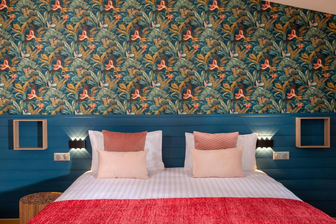 Photo of Others in Trepied