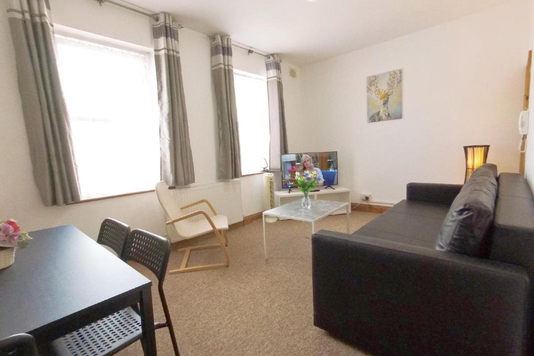 Photo of Livingroom in Wembley Central