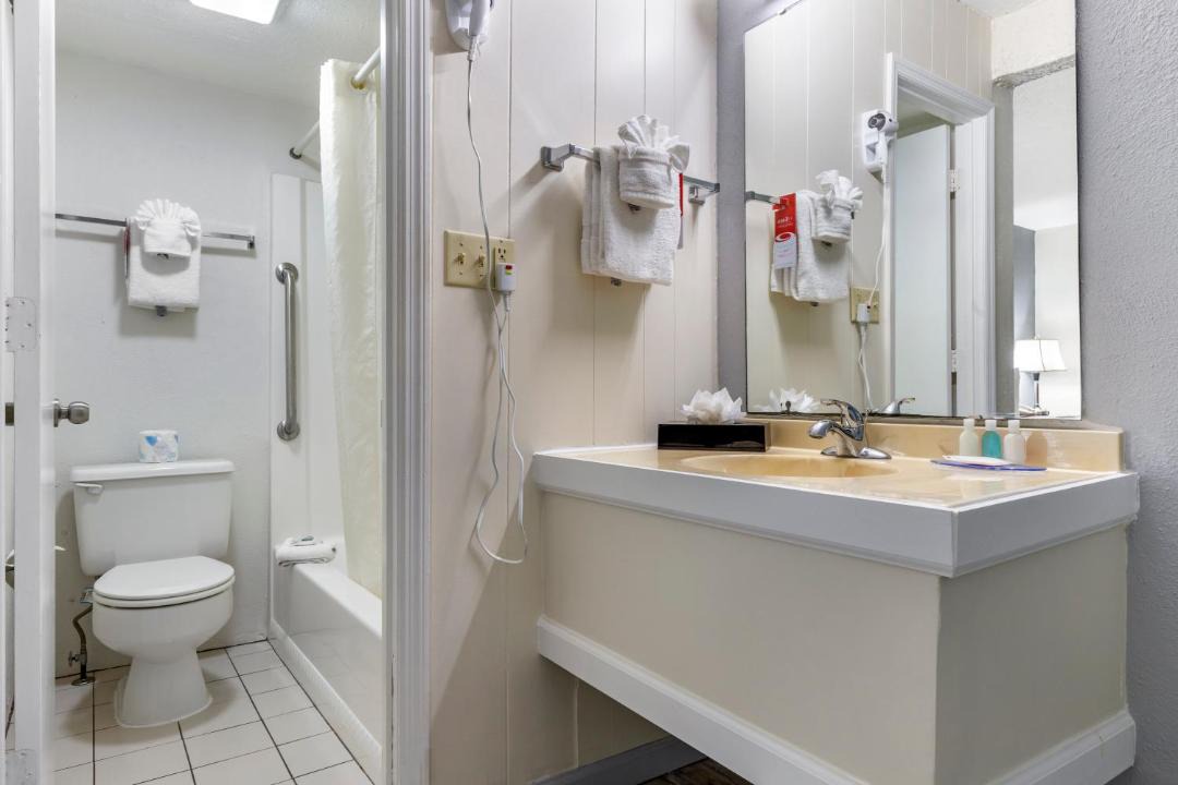 Photo of Bathroom in Conway