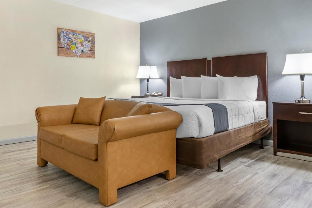 Photo of Bedroom in Conway