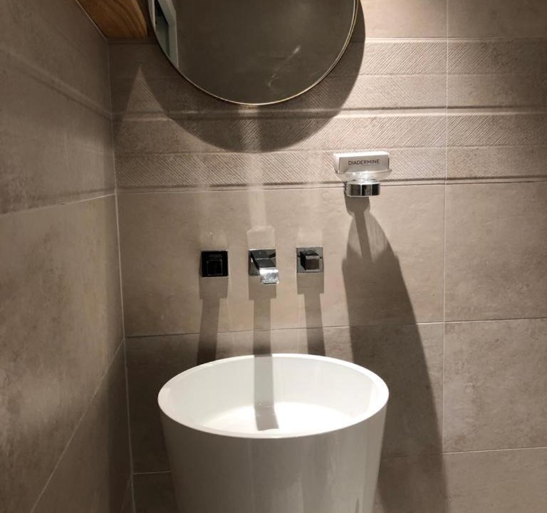 Photo of Bathroom in Montparnasse