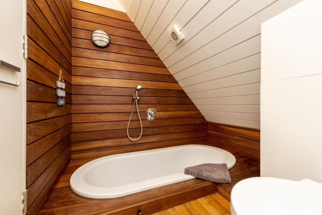 Photo of Bathroom in Milton Abbas