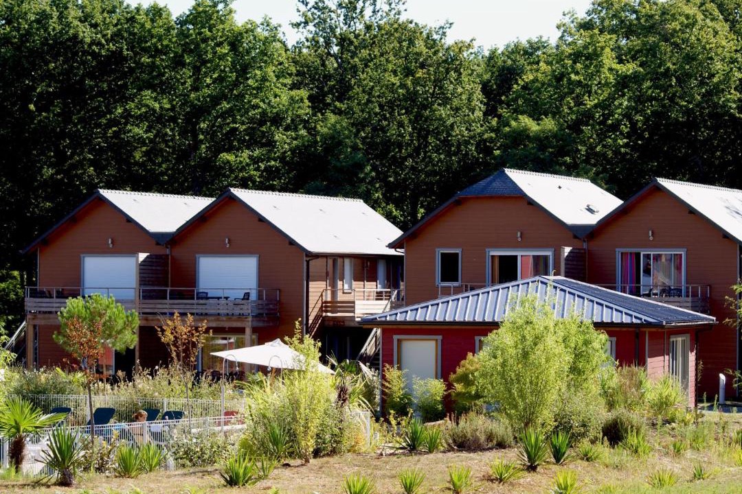 Photo of Buildings in Chaveignes