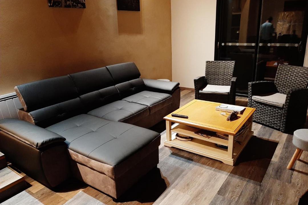 Photo of Livingroom in Saint-Laurent-La-Vernede