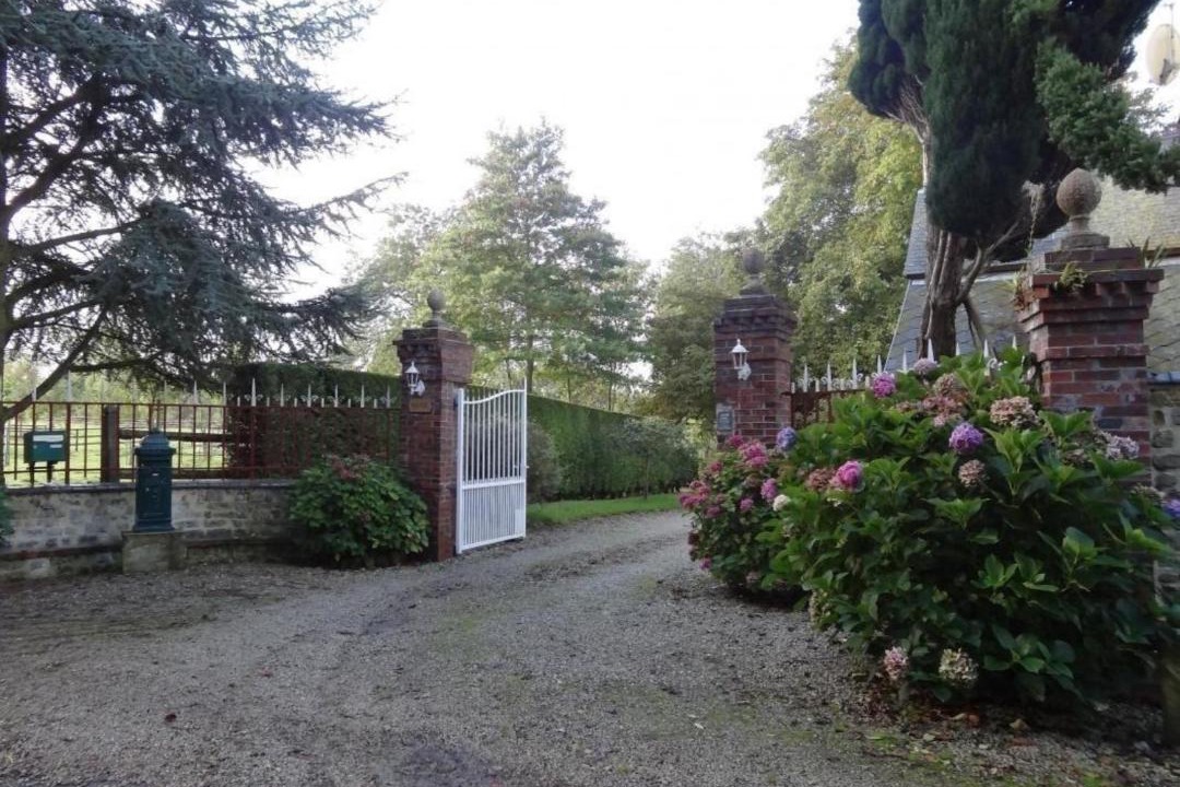 Photo of Others in Mandeville-en-Bessin