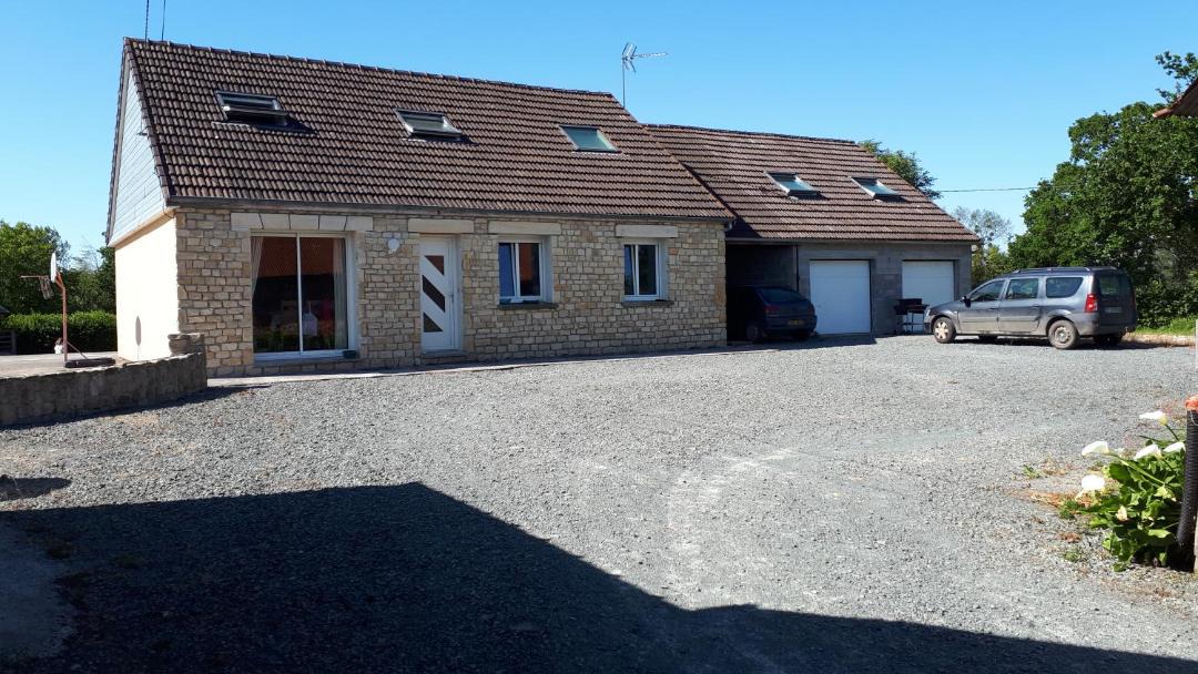 Photo of Buildings in Marchesieux
