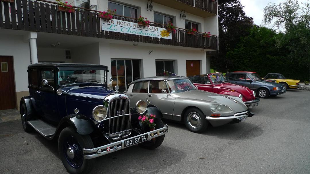 Photo of Others in Hirmentaz