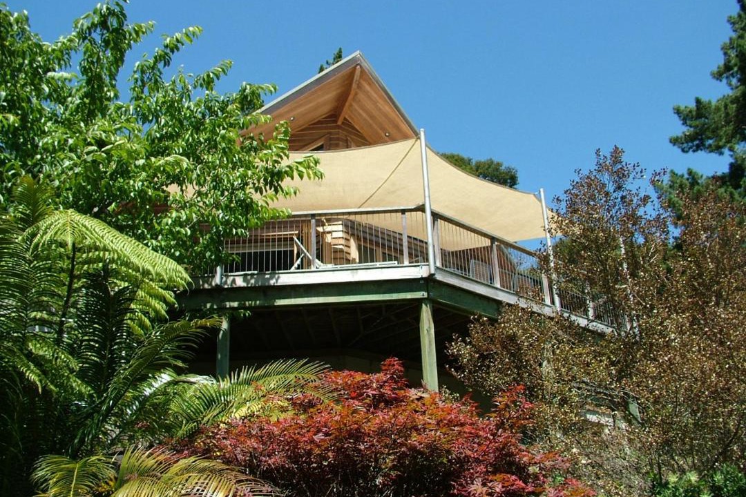 Photo of Others in Thames