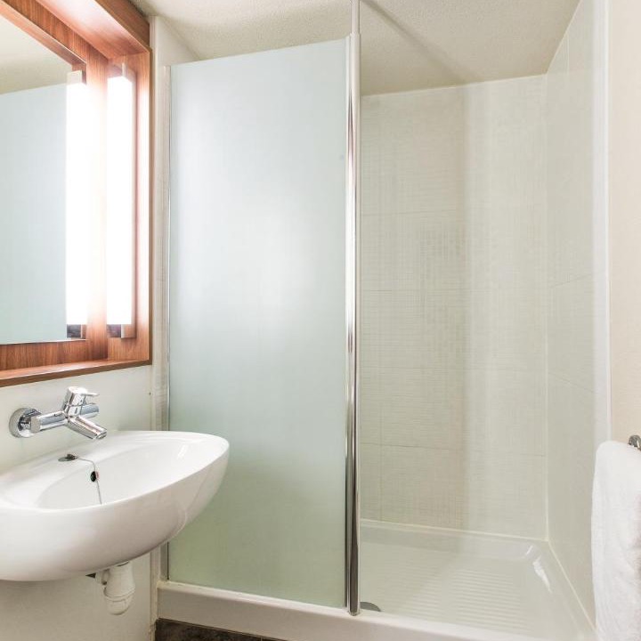 Photo of Bathroom in Lesmenils