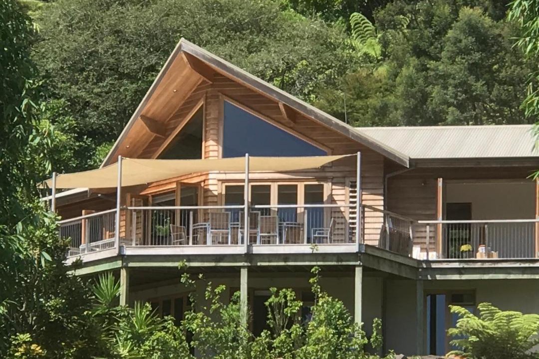 Photo of Others in Thames