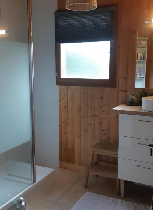 Photo of Others in Chaon