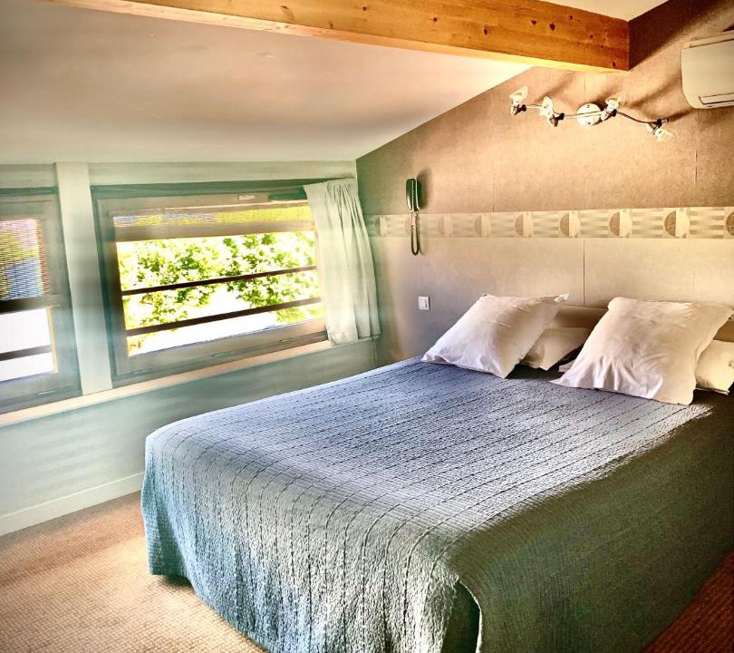 Photo of Bedroom in Serrieres