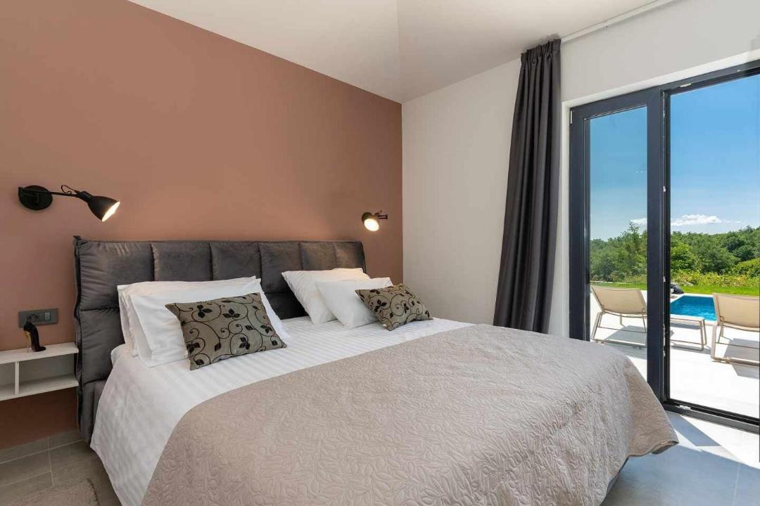 Photo of Bedroom in Tinjan
