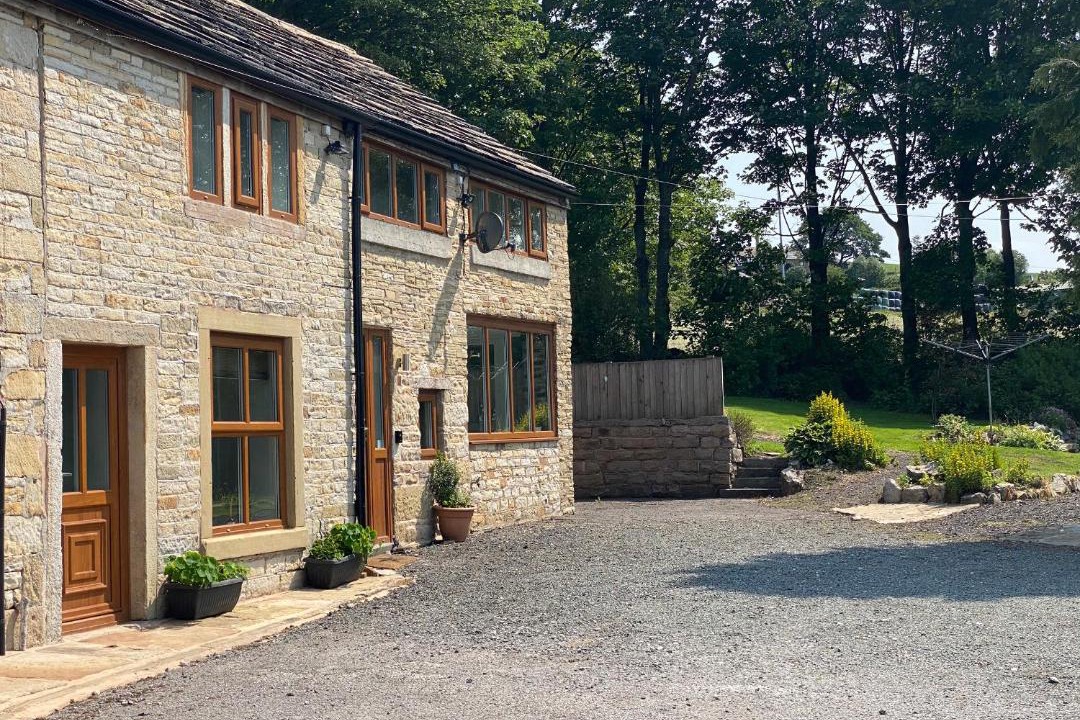 Photo of Others in Denshaw