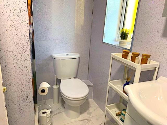 Photo of Bathroom in Cann Hall