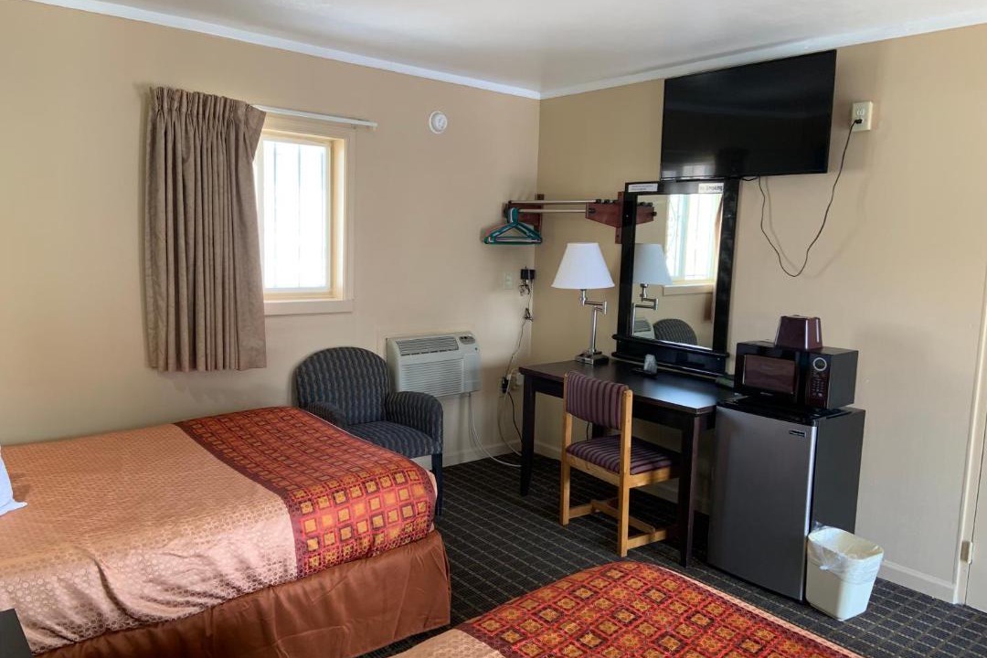 Photo of Others in Reynolds Corners