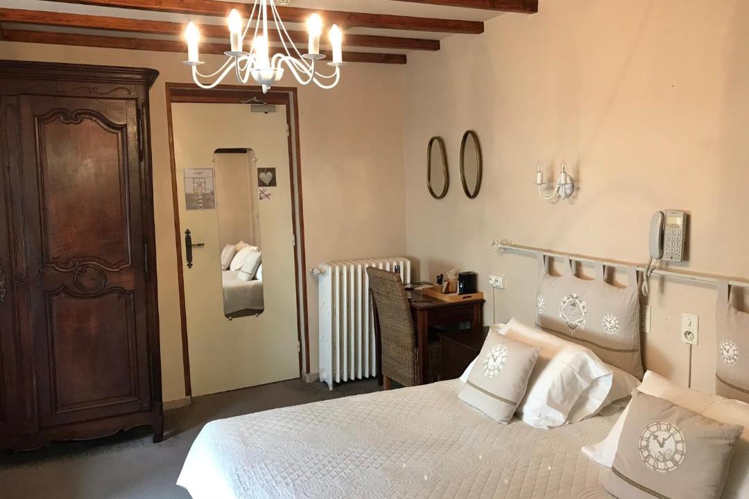 Photo of Bedroom in Juan-les-Pins