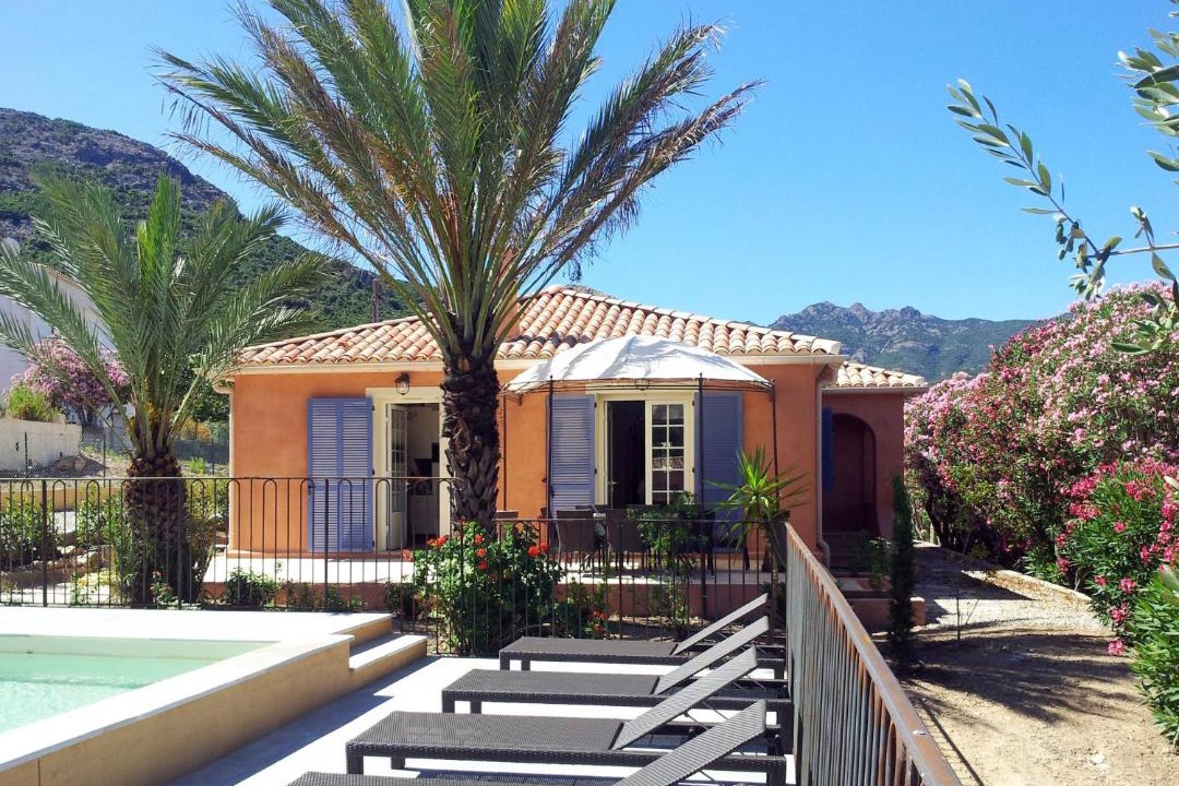 Photo of Others in Galeria