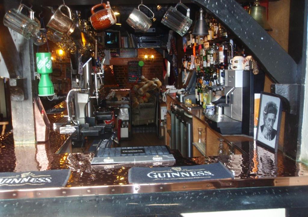 Photo of Others in Alfold