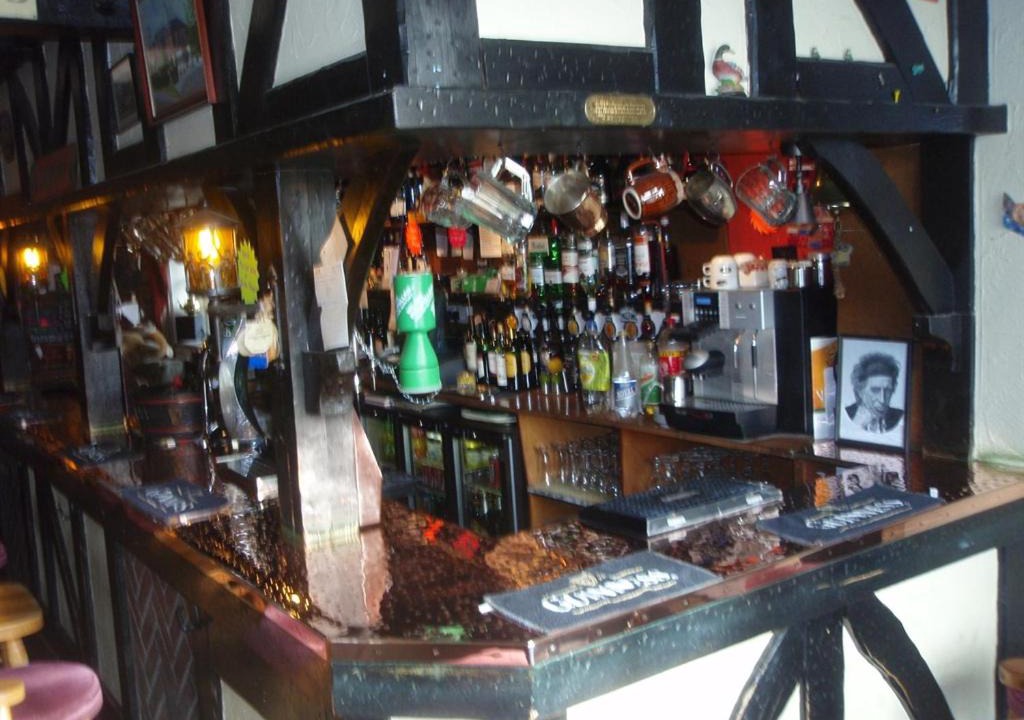 Photo of Others in Alfold