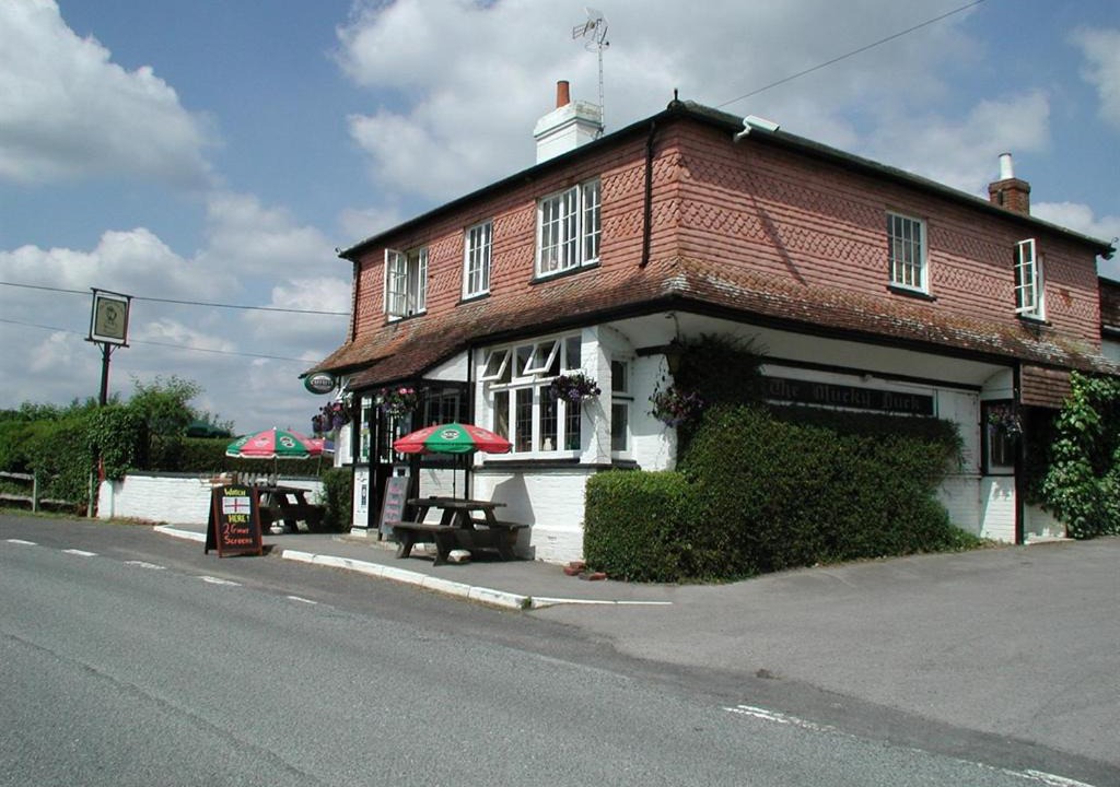 Photo of Buildings in Alfold