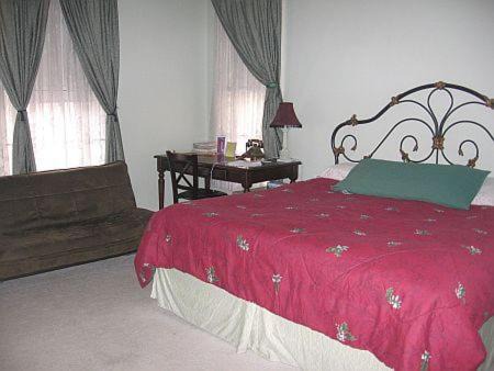 Photo of Bedroom in Troy