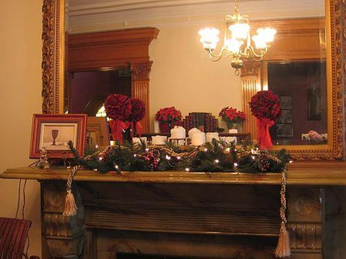 Photo of Others in Troy