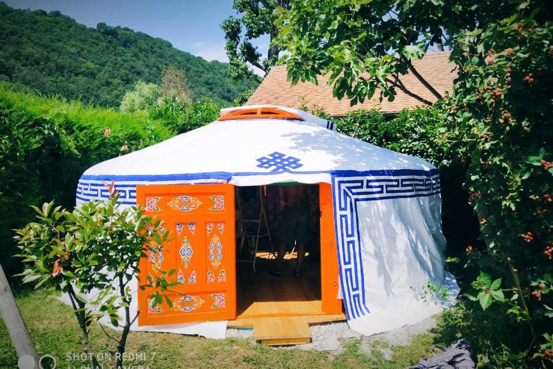 Photo of Others in Conjux